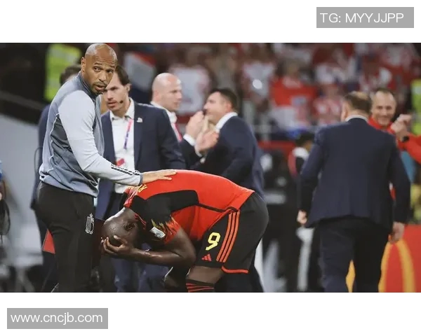 卢卡库重返赛场展现锋芒球迷期待他带领球队再创辉煌