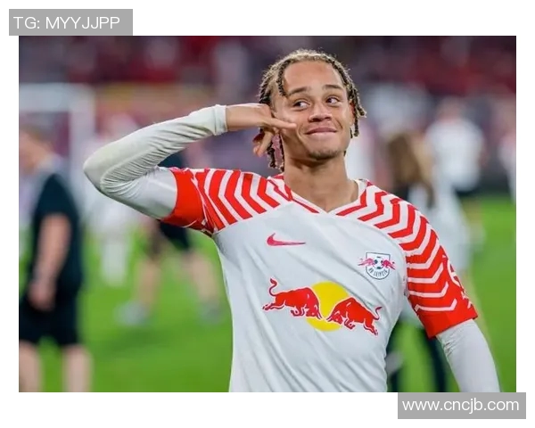 哈维西蒙斯：从青训新星到国际舞台的闪耀之星